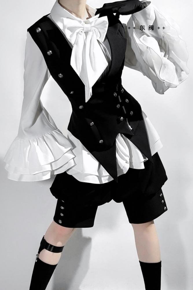 Princess Chronicles The Ashes Blouse Vest and Shorts Ouji Outfit