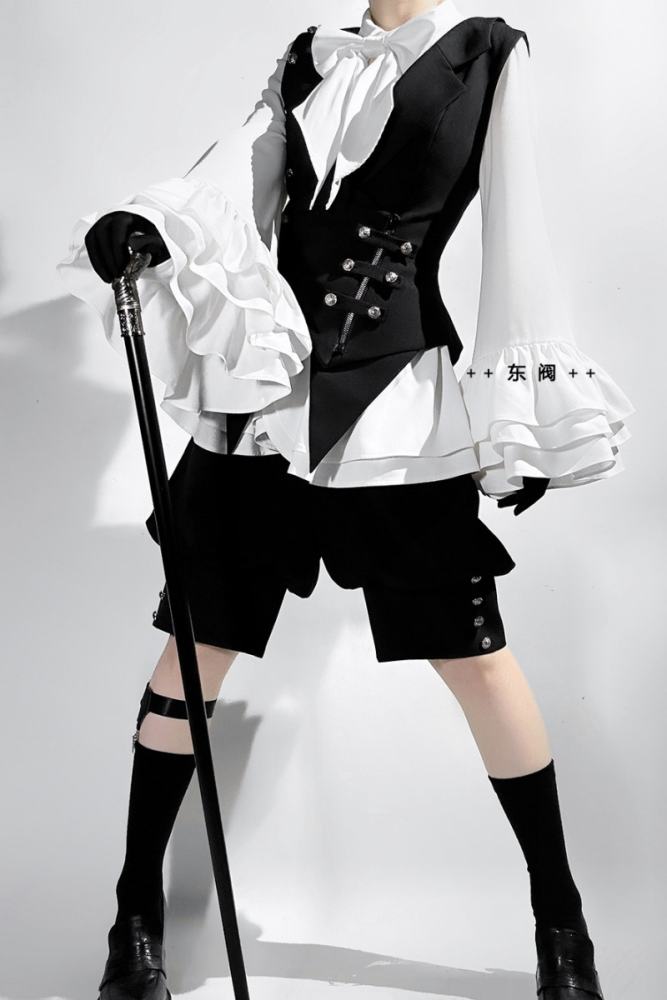 Princess Chronicles The Ashes Blouse Vest and Shorts Ouji Outfit