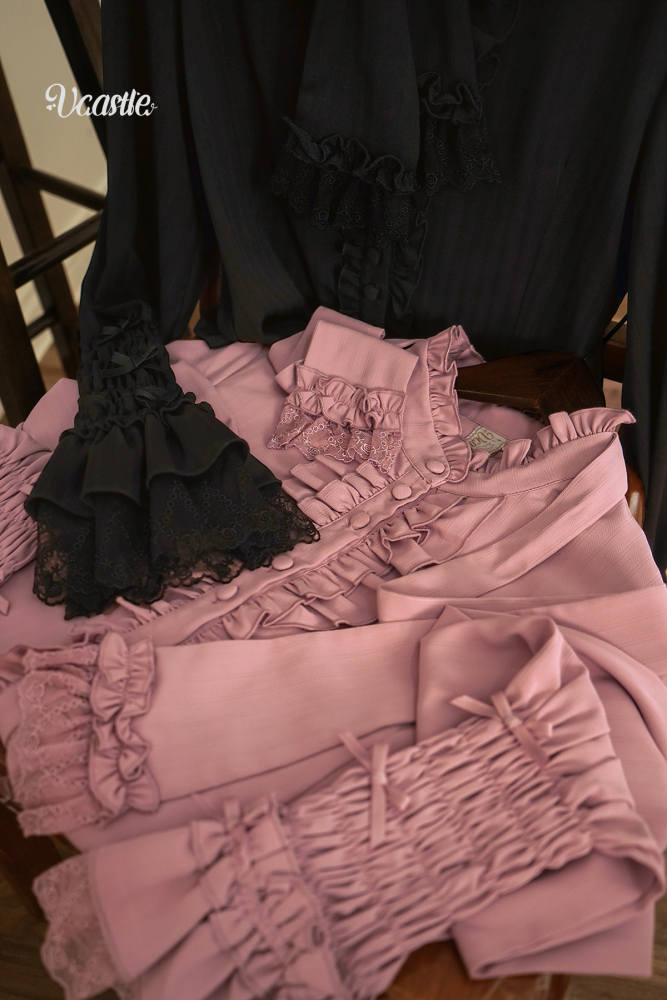 V-castle Elegant Long Sleeve Leg of Mutton Lolita Blouse