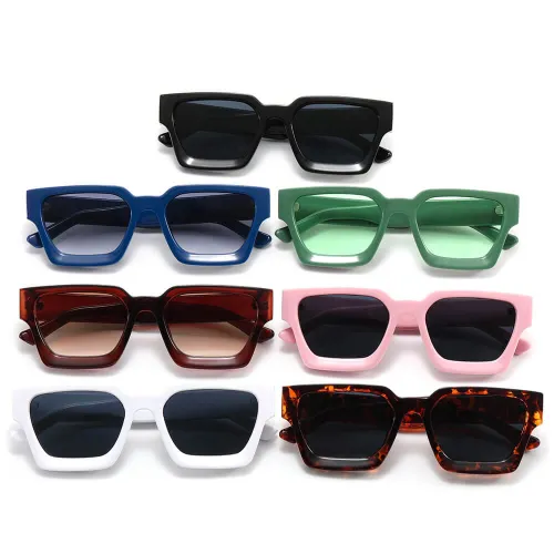 Chunky Square D Frame Sunglasses