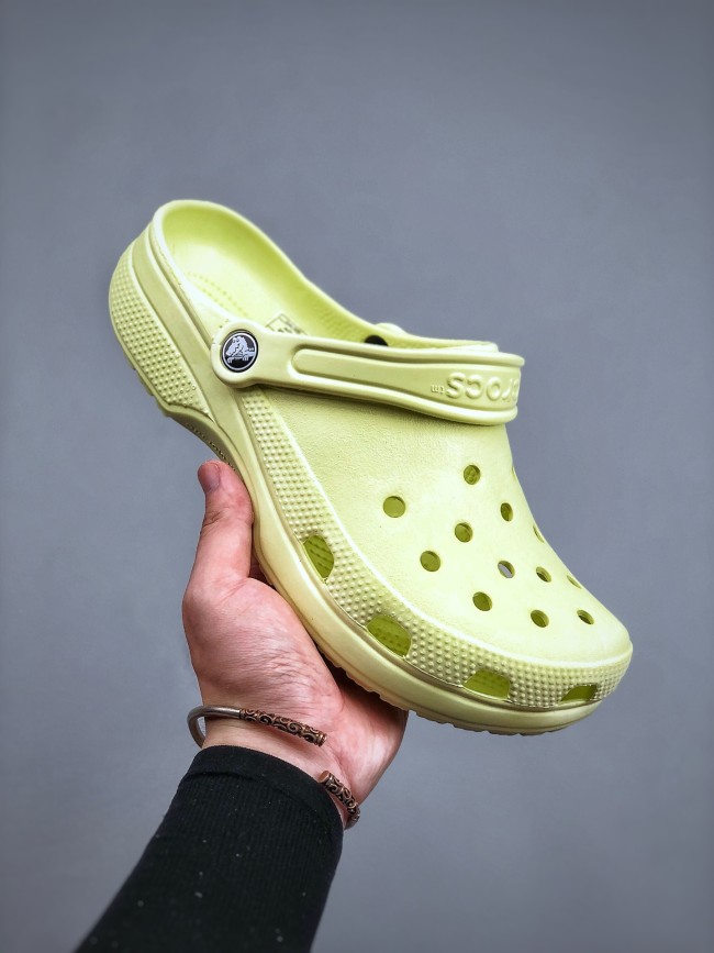 2021 Crocs Water-proof Flat bottom 007