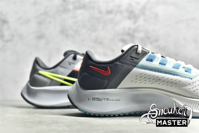 NIKE AIR ZOOM PEGASUS 38 LE GREEDY DARK SMOKE GREY/WHITE/FLASH CRIMSON/VOLT DJ3128-001