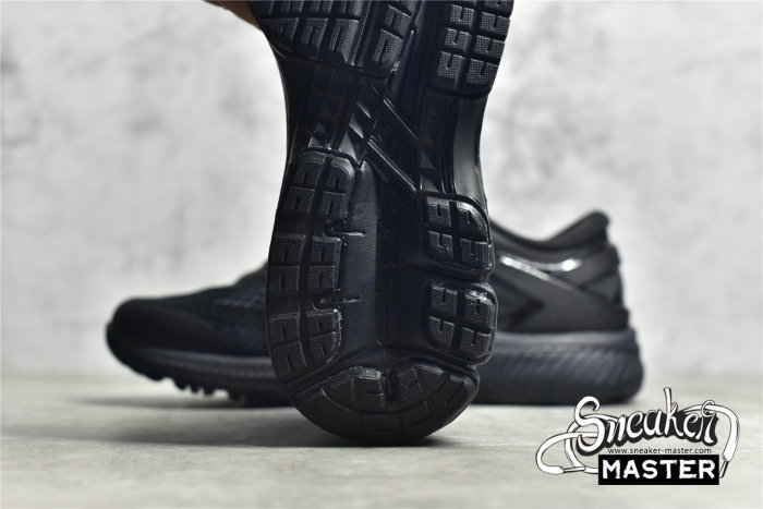 ASICS GEL KAYANO 26 BLACK/BLACK/BLACK 1011A541-002