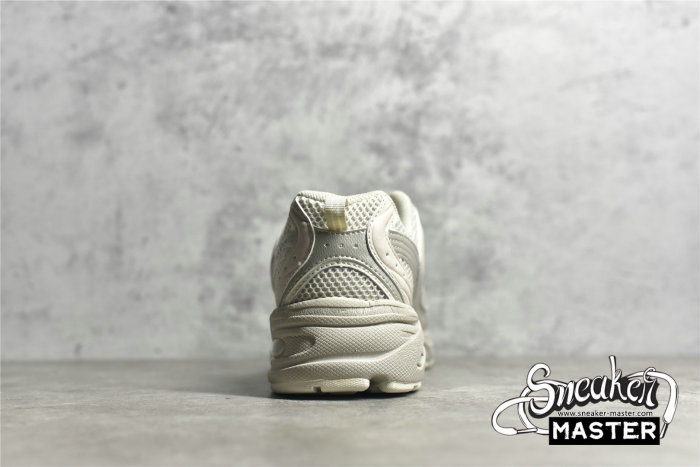 NEW BALANCE 530 RUNNING SHOES BEIGE/BEIGE/BEIGE MR530AA1