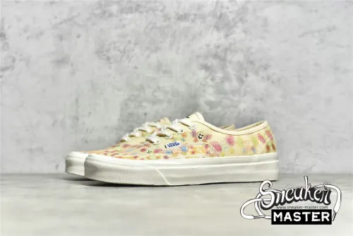 VANS X SANDY LIANG AUTHENTIC 44 DX BEIGE/MULTI-COLOR VN0A5KX4AXH