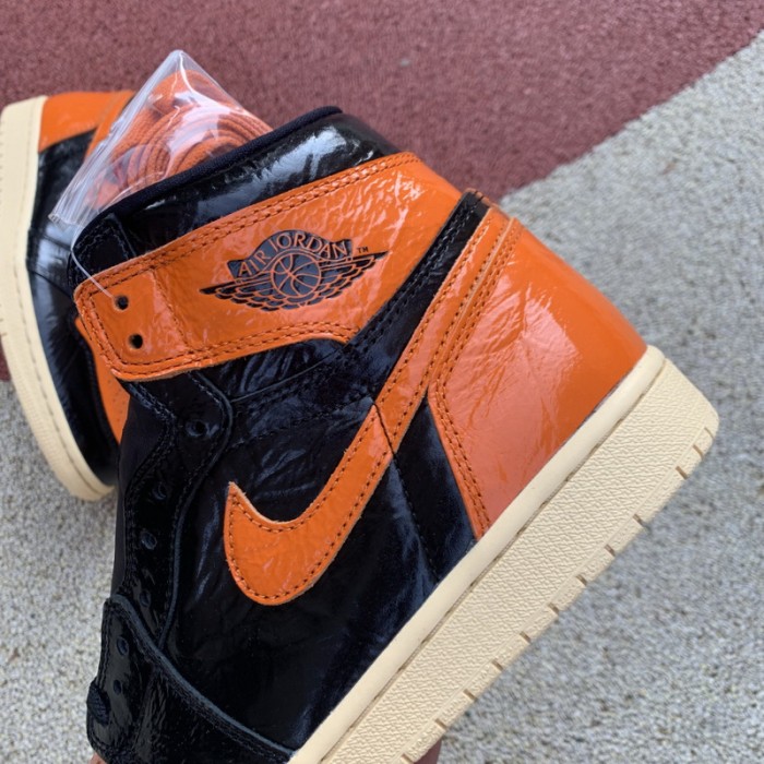 Air Jordan 1 Retro High OG “Shattered Backboard 3.0”