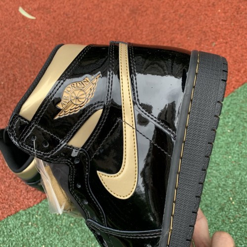 Authentic Air Jordan 1 High “Black Metallic Gold”