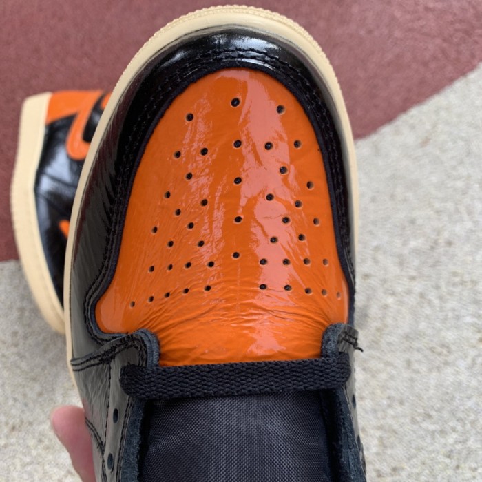 Air Jordan 1 Retro High OG “Shattered Backboard 3.0”