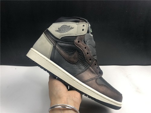 Air Jordan 1 Retro High Patina