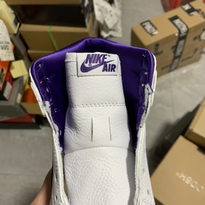 Air Jordan 1 Retro High Court Purple