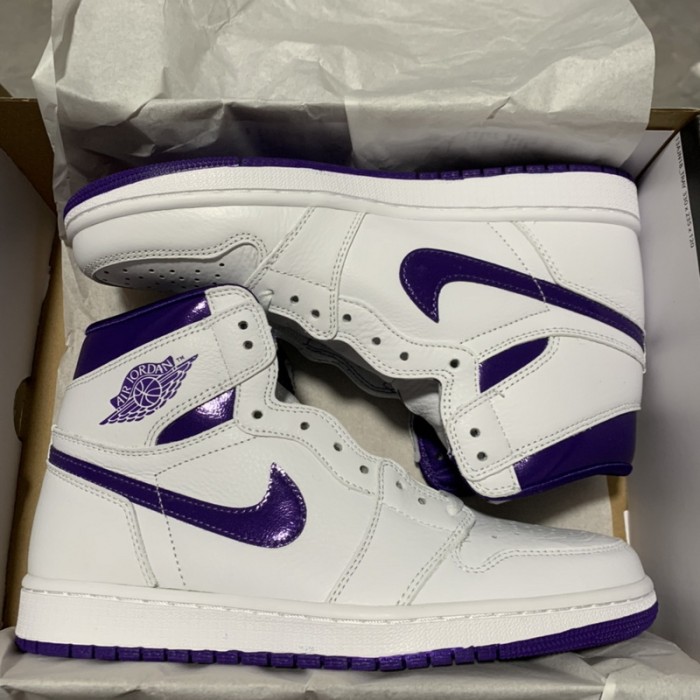 Air Jordan 1 Retro High Court Purple