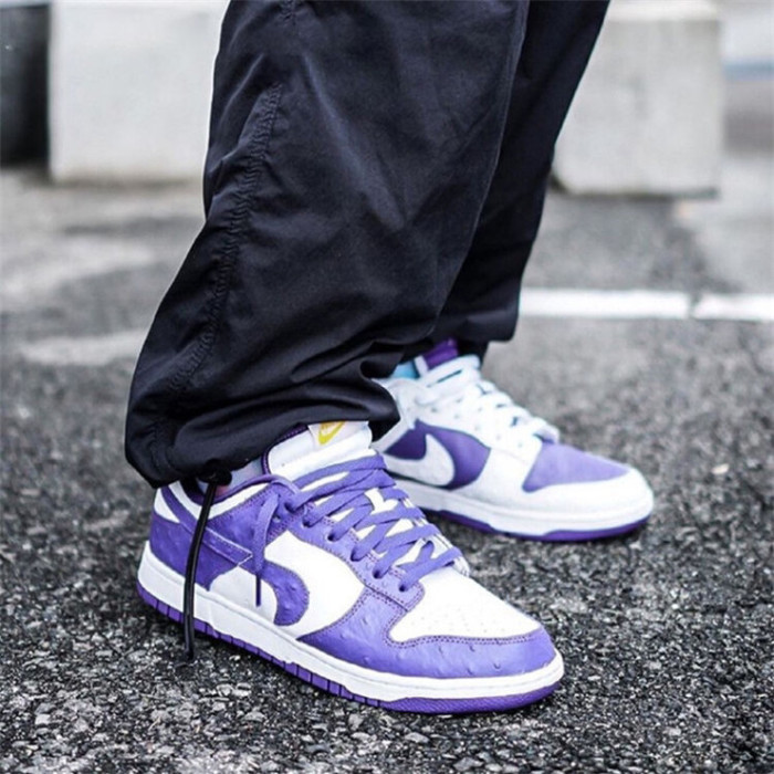 Wmns Dunk Low 'Flip The Old School'