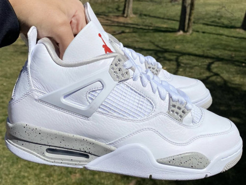 Air Jordan 4 “White Oreo” GS