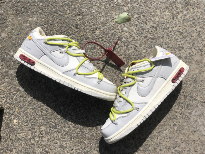 Off-White x Dunk Low 'Lot 08 of 50' GS