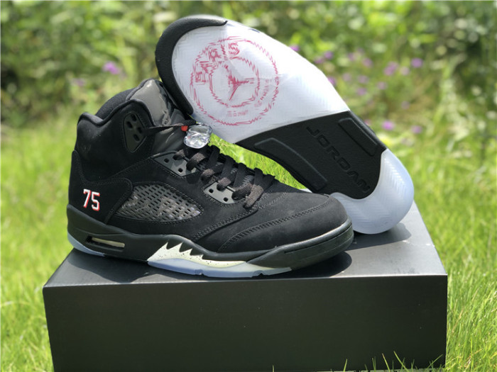 Paris Saint-Germain x Air Jordan 5 Retro 'Paris Saint-Germain'