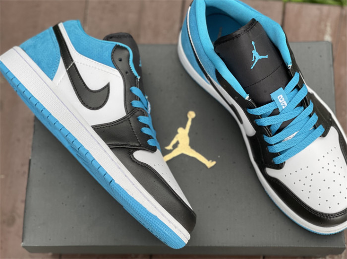 Air Jordan 1 Low SE 'Laser Blue'