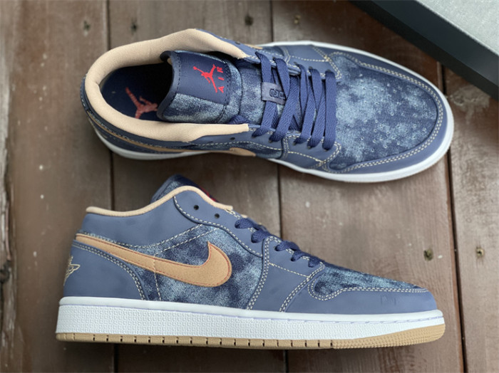 Air Jordan 1 Low SE 'Denim'