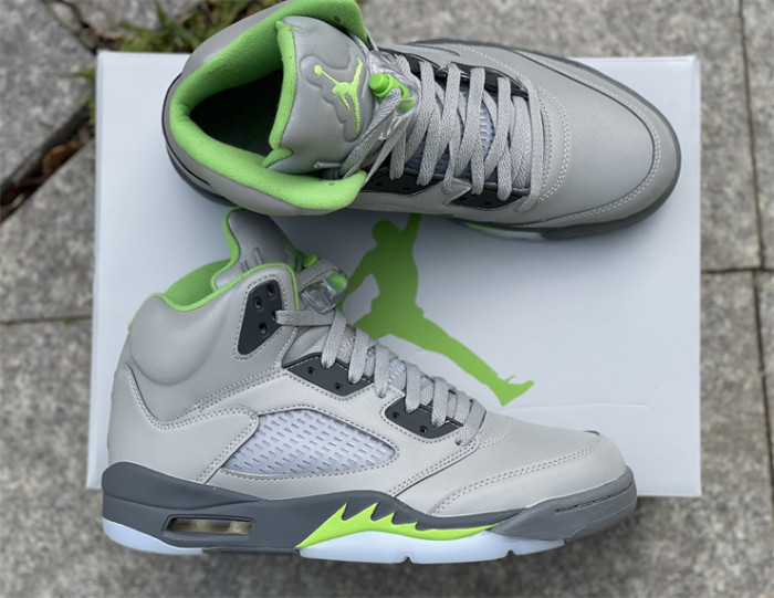 Air Jordan 5 Retro 'Green Bean' 2022