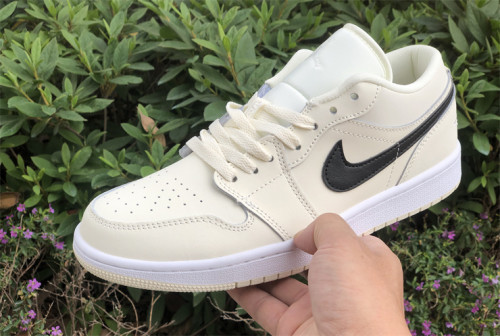 WOMEN Air Jordan 1 Low 'Coconut Milk'