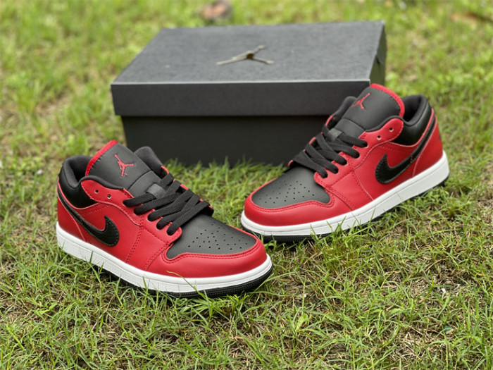 Air Jordan 1 Low GS 'Reverse Bred'