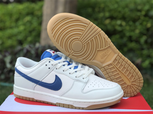 WOMEN Nike Dunk Low