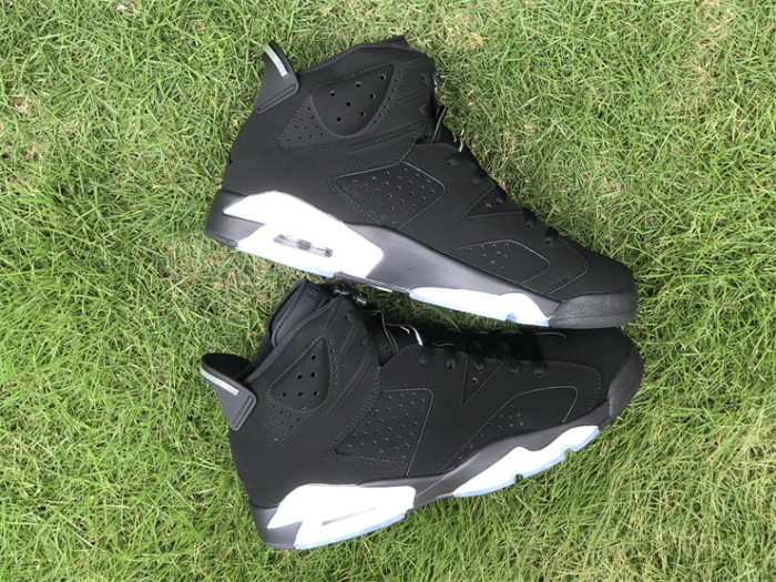 Air Jordan 6 “Metallic Silver”