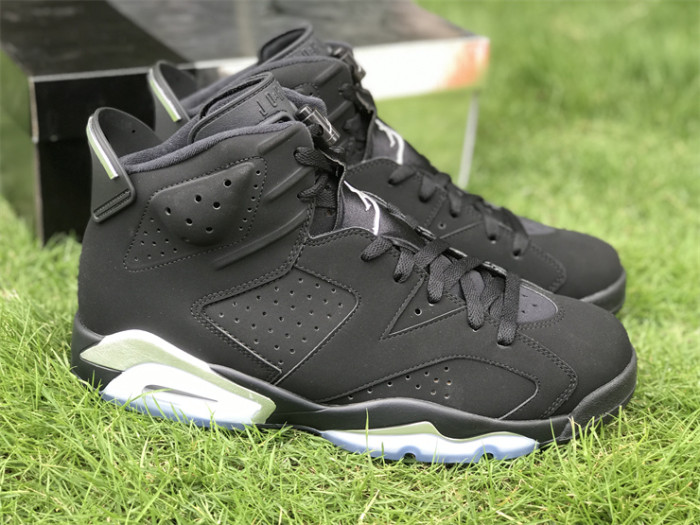 Air Jordan 6 “Metallic Silver”