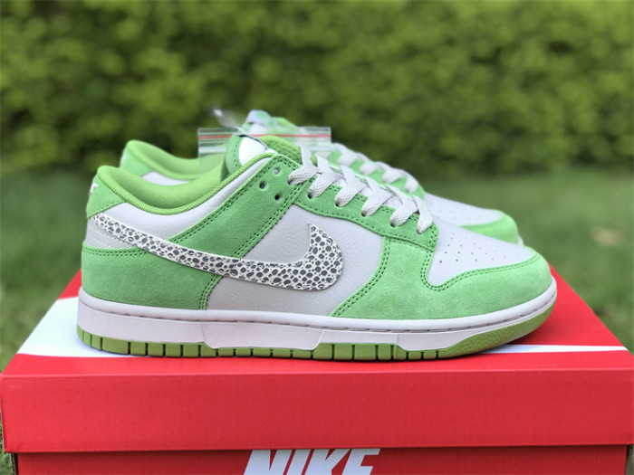 Nike Dunk Low “Safari Swoosh”