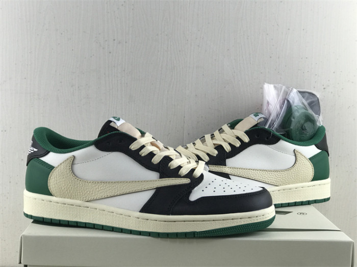 Travis Scott x Air Jordan 1 White Green GS