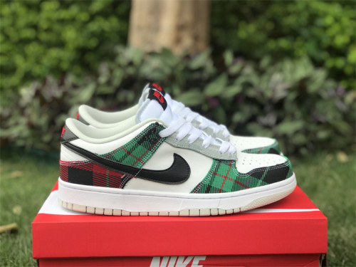 Nike Dunk Low “Plaid”