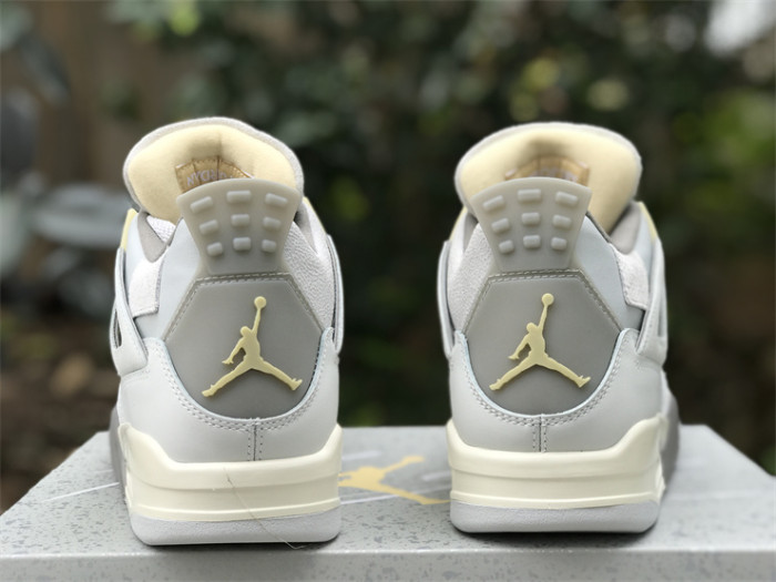 Air Jordan 4 SE Craft “Photon Dust”