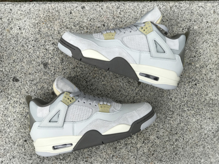 Air Jordan 4 SE Craft “Photon Dust”