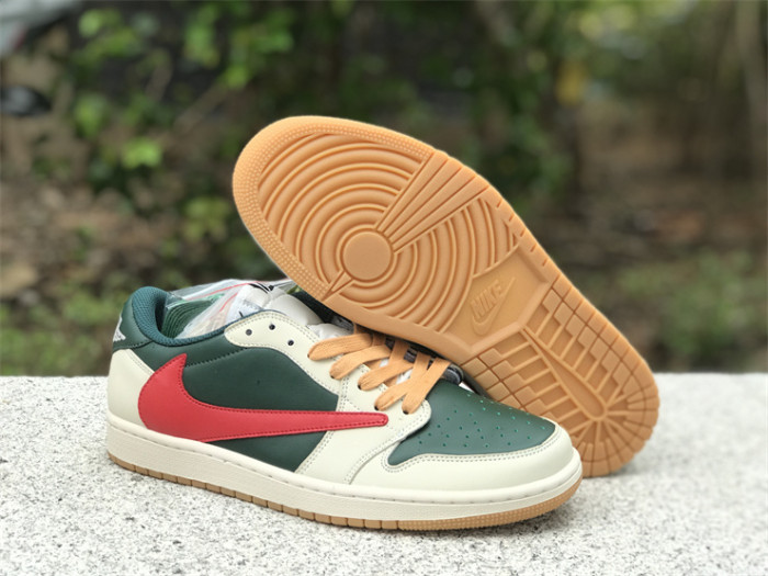 Travis Scott x Air Jordan 1 Low OG