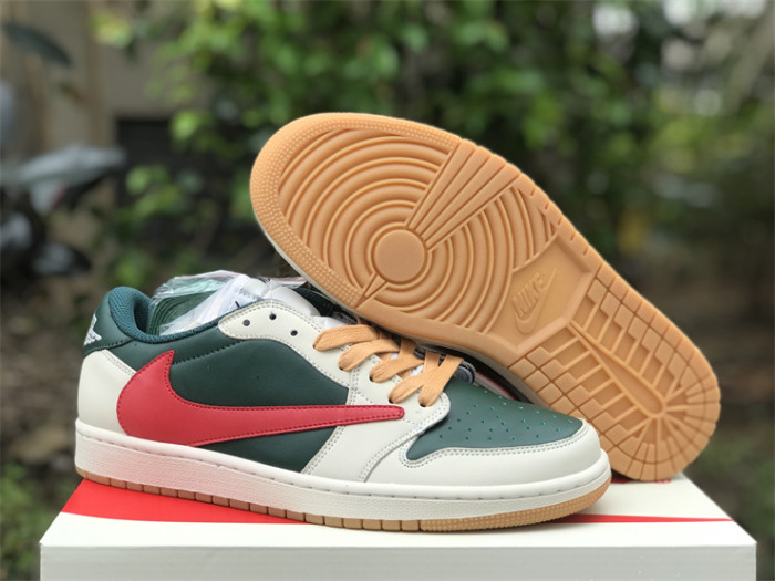 Travis Scott x Air Jordan 1 Low OG