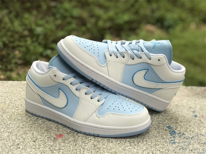 Air Jordan 1 Low SE 'Reverse Ice Blue'