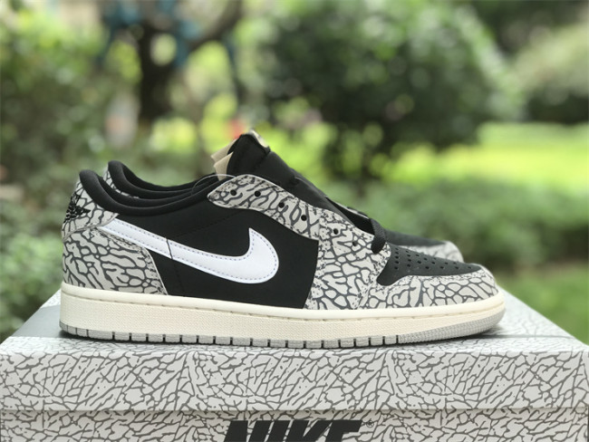 Air Jordan 1 Retro Low OG 'Black Cement'