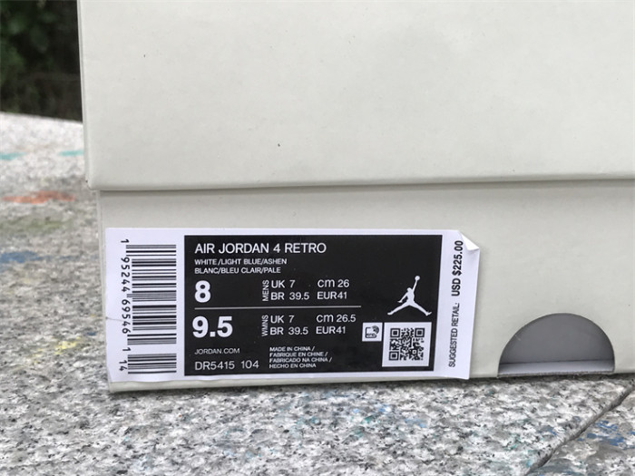 Air Jordan 4 Retro DR5415-104