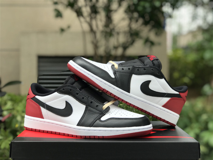 Air Jordan 1 Retro Low OG 'Black Toe' 2023