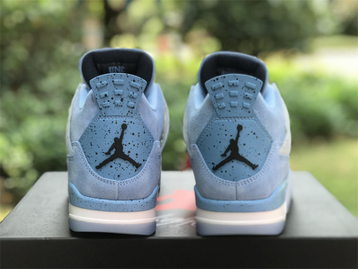 Air Jordan 4 Retro 'UNC' PE