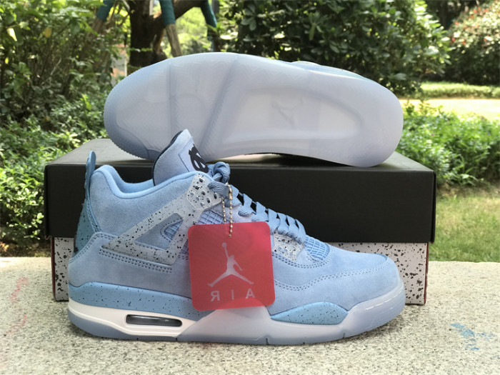 Air Jordan 4 Retro 'UNC' PE