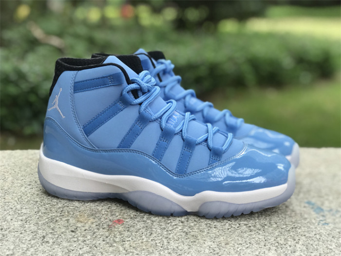 Air Jordan 11 Pantone