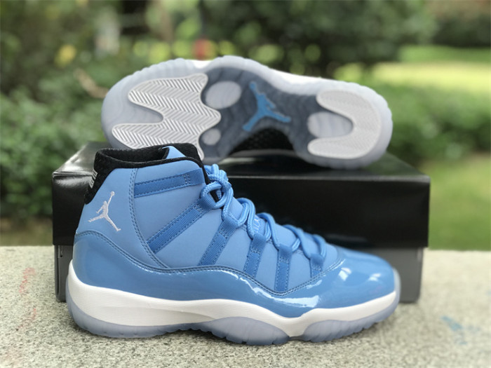 Air Jordan 11 Pantone