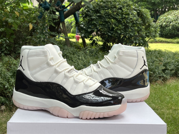 Air Jordan 11 Retro 'Neapolitan'