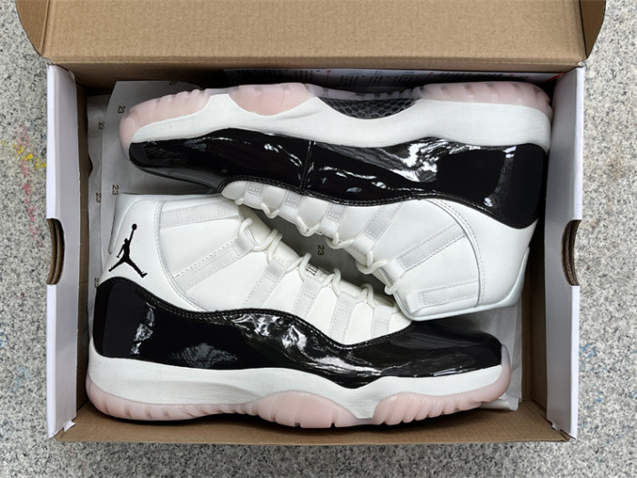 Air Jordan 11 Retro 'Neapolitan'