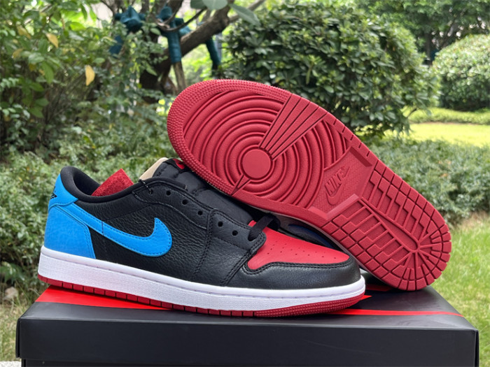 Air Jordan 1 Low OG “UNC to Chicago”