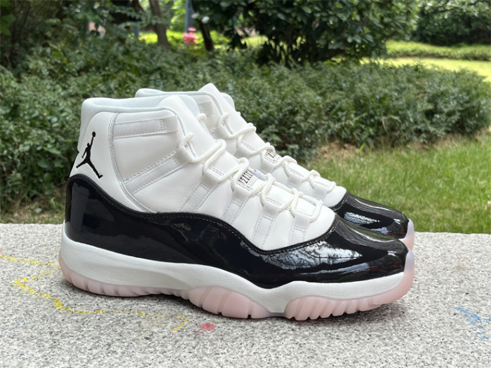 Air Jordan 11 Retro 'Neapolitan'