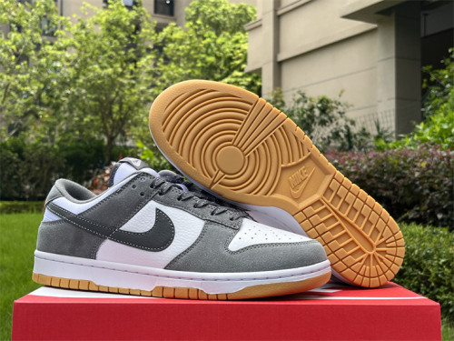 Dunk Low Smoke Grey Gum