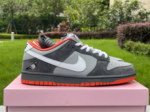 Nike SB Dunk Low Staple NYC Pigeon