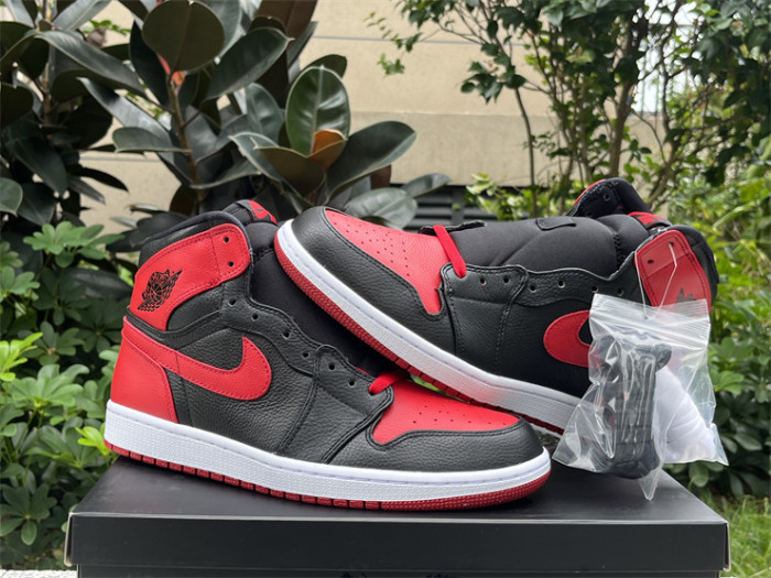 Jordan 1 Retro Banned (B-Grade) (2011)