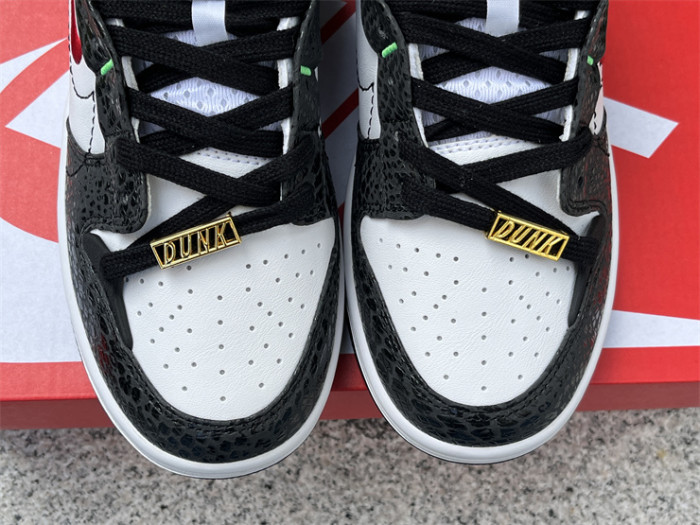 Dunk Low Disrupt 2 'Just Do It - Black Snakeskin'